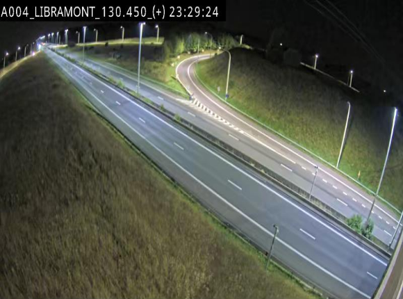 Webcam à Libramont sur l'E411 à la jonction avec la N89 menant vers Bouillon et la France. Vue orientée vers Arlon