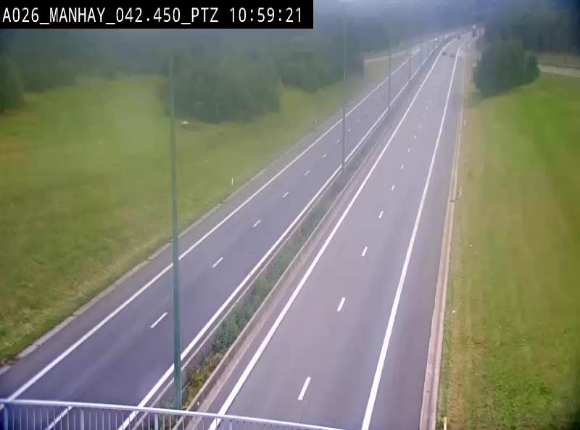 Webcam autoroute A26/E25 à hauteur de Manhay, à la jonction avec la N651 en direction de Liège - BK 42.4