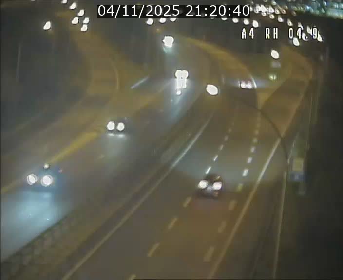 Traffic live webcam Luxembourg Leudelange - A4 - BK 4.9 - direction Luxembourg