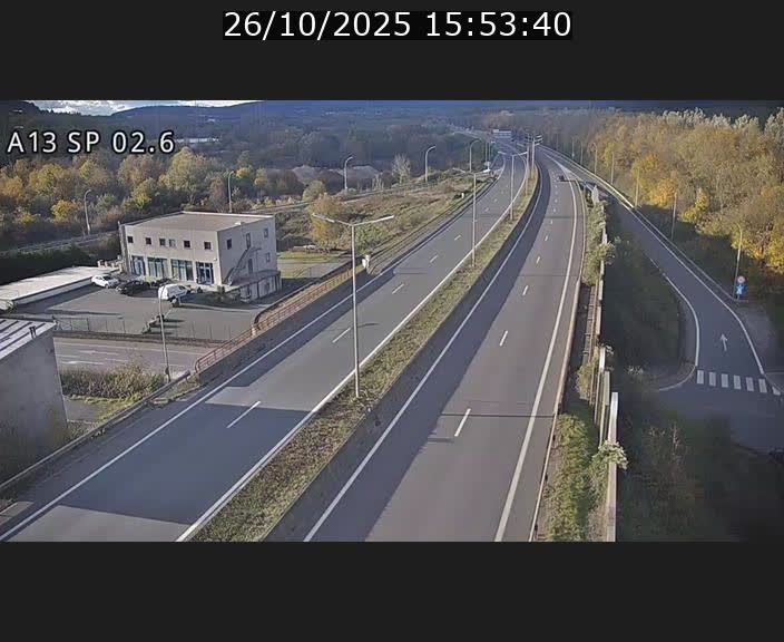 Traffic live webcam Luxembourg Sanem - A13 direction Pétange - BK 2.6