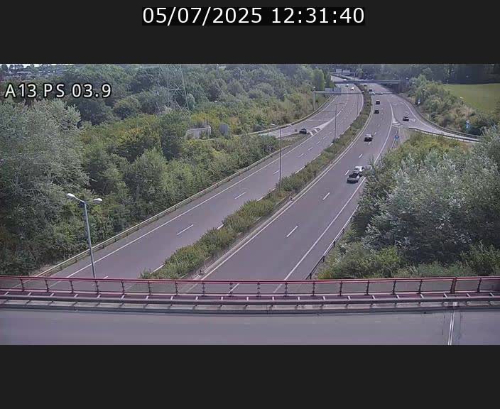 Traffic live webcam Luxembourg Differdange - A13 direction Esch-sur-Alzette - BK 3.9