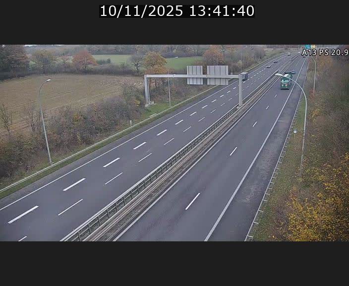 Traffic live webcam Luxembourg Croix de Bettembourg, rond-point d'Hellange - A13 direction Allemagne - BK 20.9