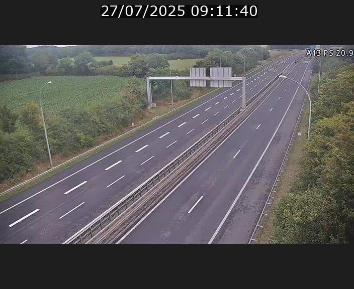 Traffic live webcam Luxembourg Croix de Bettembourg, rond-point d'Hellange - A13 direction Allemagne - BK 20.9