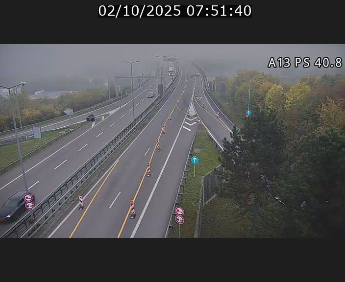 Webcam autoroute A13 à la sortie est du tunnel Markusbierg à Schengen. Vue sur le pont de la Moselle, vers l'Allemagne