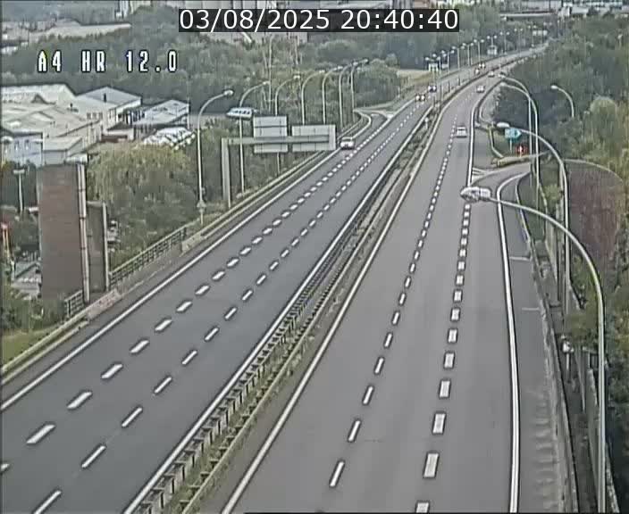 Traffic live webcam Luxembourg Jonction Foetz - A4 - BK 12.0 - direction Esch sur Alzette