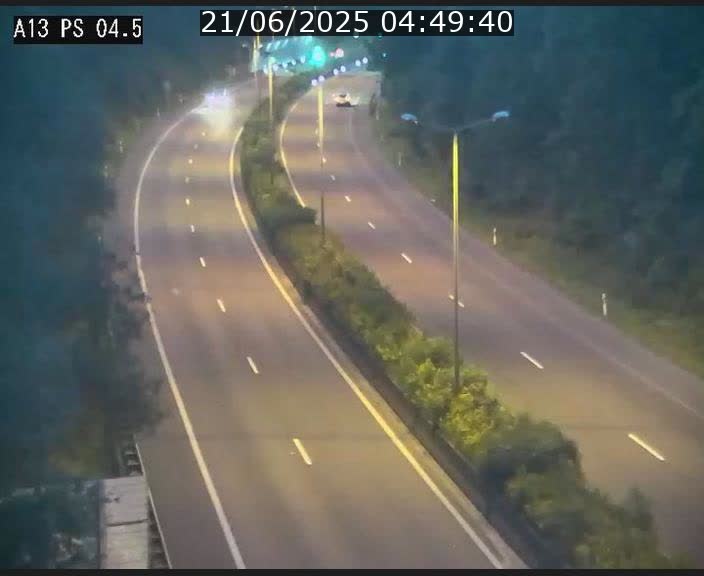 Traffic live webcam Luxembourg Differdange - A13 direction Esch-sur-Alzette - BK 4.5
