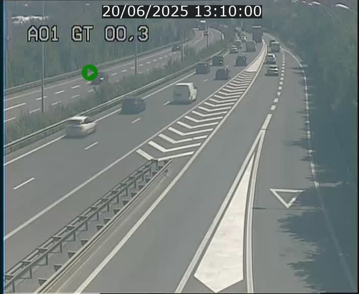 Traffic live webcam Luxembourg Croix de Gasperich - A1 direction Kirchberg - BK 0.3