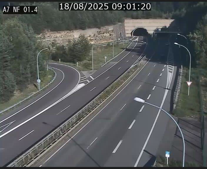 Caméra autoroute Luxembourg A7 - Echangeur Waldhaff - direction Tunnel Stafelter