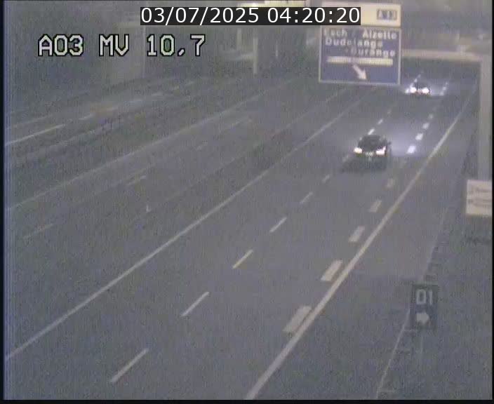 Traffic live webcam Luxembourg Croix de Bettembourg - A3 - BK 10.7 - direction France
