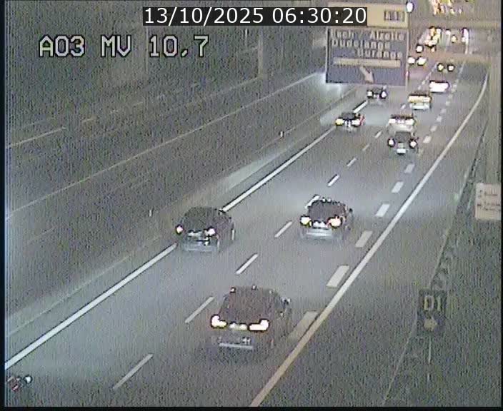 Traffic live webcam Luxembourg Croix de Bettembourg - A3 - BK 10.7 - direction France