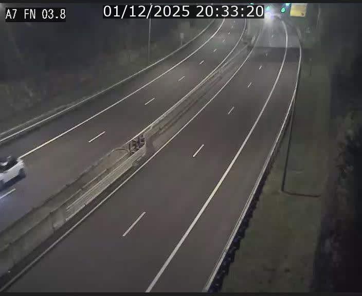 Caméra autoroute Luxembourg A7 - Passage à gibier Rëngelbour - direction Tunnel Stafelter
