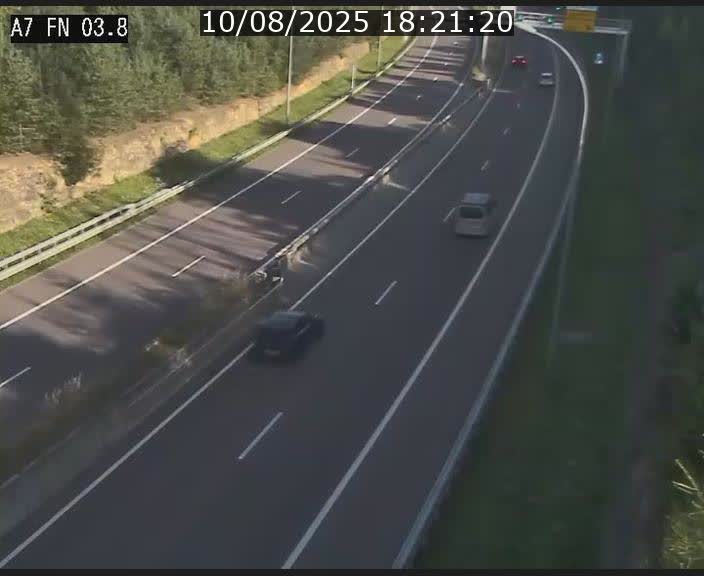 Caméra autoroute Luxembourg A7 - Passage à gibier Rëngelbour - direction Tunnel Stafelter