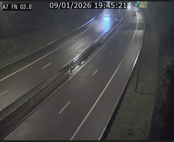 Caméra autoroute Luxembourg A7 - Passage à gibier Rëngelbour - direction Tunnel Stafelter