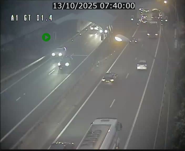 Traffic live webcam Luxembourg Hesperange - A1 direction Kirchberg - BK 1.4