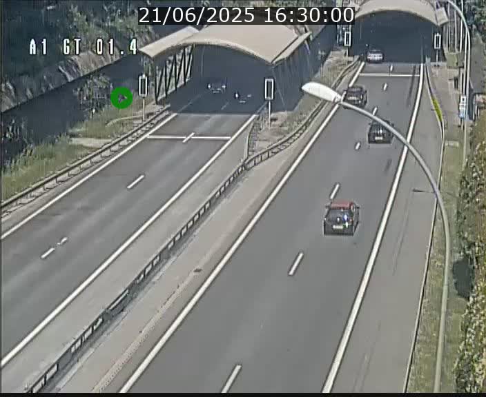 Traffic live webcam Luxembourg Hesperange - A1 direction Kirchberg - BK 1.4
