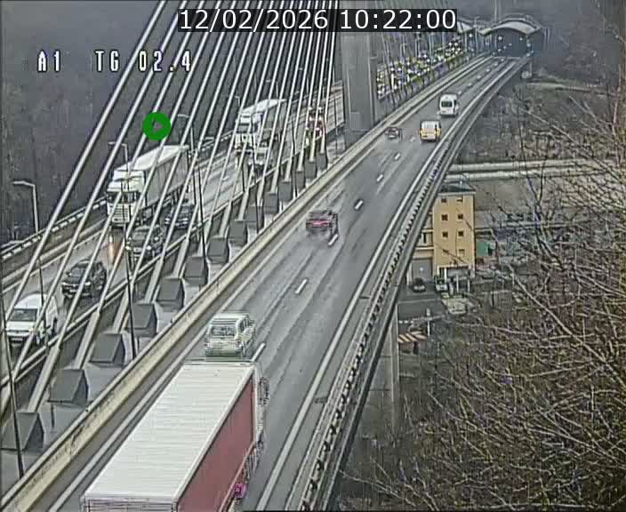 Traffic live webcam Luxembourg Sandweiler - A1 direction Luxembourg-ville - BK 2.4