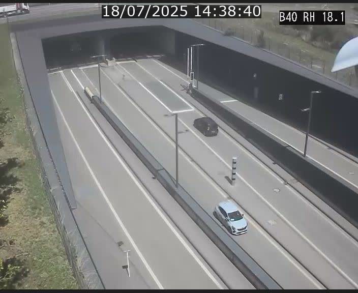 Webcam sur la route de contournement d'Esch-Belval avant le tunnel Central Gate au niveau de la porte de France et du radar fixe
