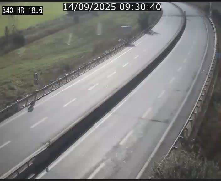 Webcam sur la route de liaison entre Micheville et Esch-Belval à la frontière entre le Luxembourg et la France. Vue orientée vers la Lorraine.