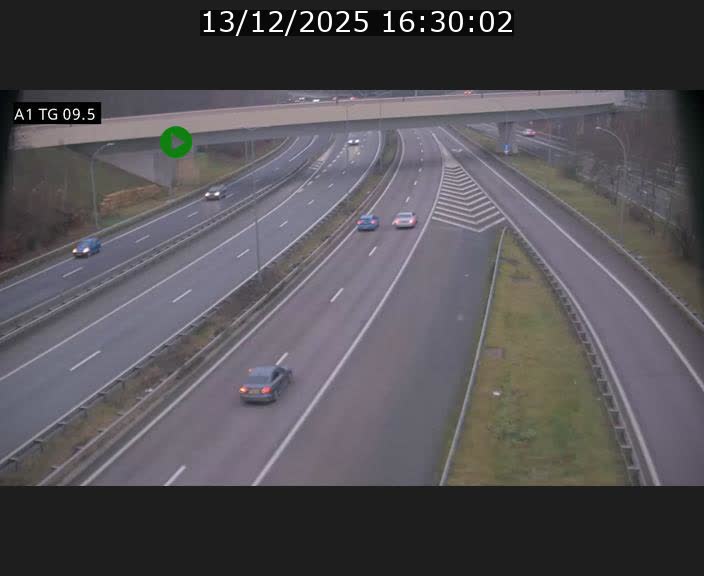 Traffic live webcam Luxembourg Jonction Grünewald - A1 direction Luxembourg-ville - BK 9.5