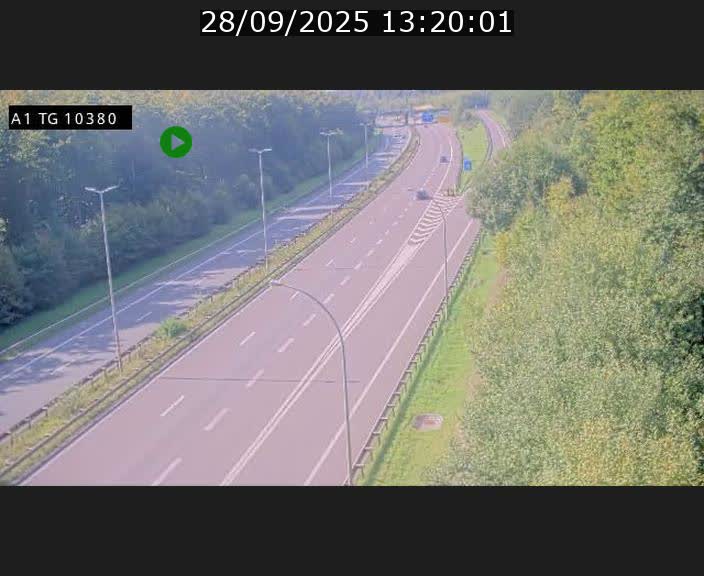 Traffic live webcam Luxembourg Senningerberg - A1 direction Luxembourg Kirchberg - BK 10.3