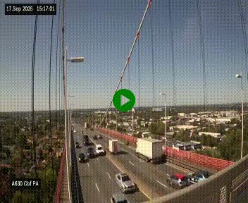 Webcam autoroute sur le périphérique de Bordeaux (A630) au nord de la ville. Caméra située sur le Pont d'Aquitaine.