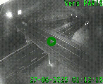 Clone of Caméra routière sur l'autoroute A20 au nord de Limoges, à la jonction avec la N520. Vue orientée vers Paris