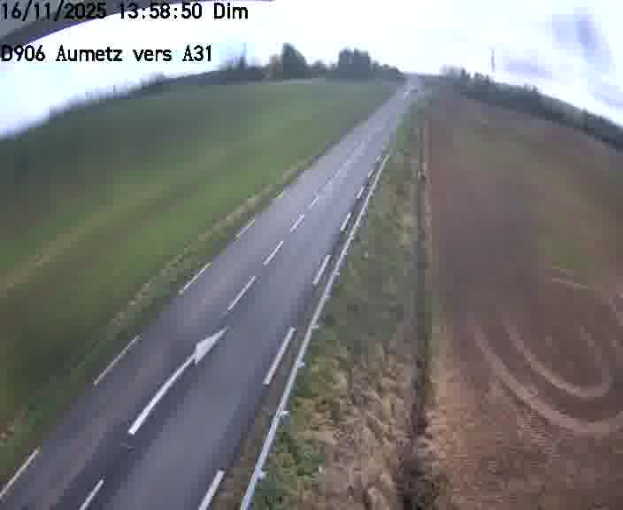 Webcam sur la D906 à Aumetz, juste après la fin de la D16. Vue orientée vers A30