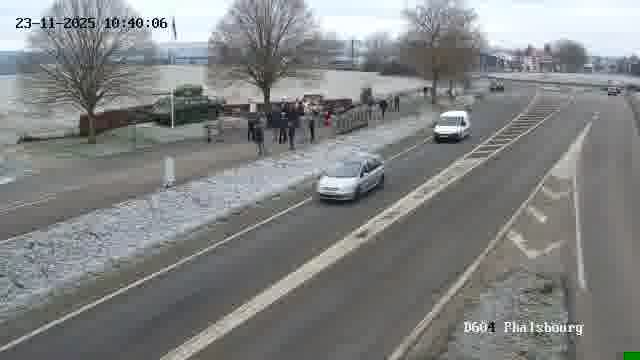 Webcam de surveillance sur D604 (France) à Phalsbourg, cadrée vers Phalsbourg, proposant une information routière utile aux déplacements quotidiens.