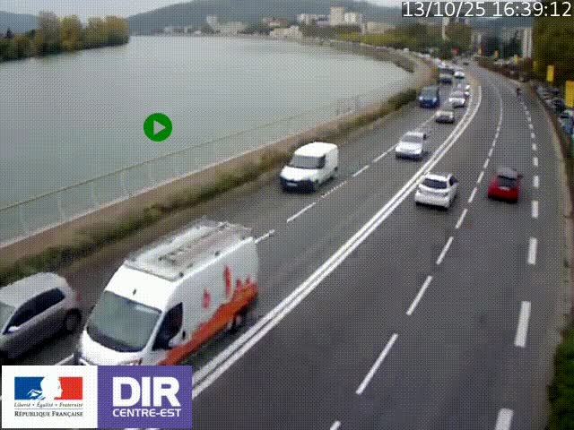 Webcam sur le quai Parjot à Vienne, aux Portes de Lyon, sur la Nationale 7, à la jonction avec le boulevard du Rhône-nord (D1407), caméra orientée vers Lyon