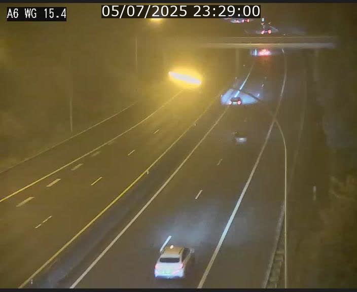 Traffic live webcam Luxembourg Capellen - A6 - BK 15.4 - direction Luxembourg/France/Allemagne