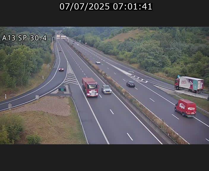 Traffic live webcam Luxembourg Altwies - A13 direction Luxembourg-ville - BK 30.4