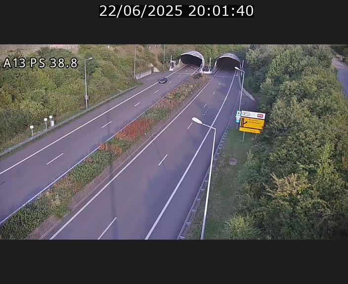 Webcam autoroute A13 à l'entrée ouest du tunnel Markusbierg à Schengen. Vue orientée vers Mondorf-les-Bains