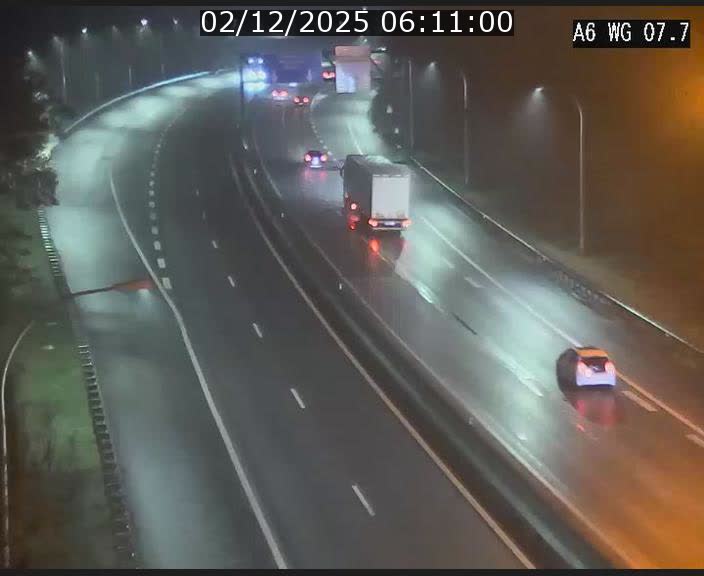 Traffic live webcam Luxembourg - Bridel - A6 - BK 7.7 - direction Belgique