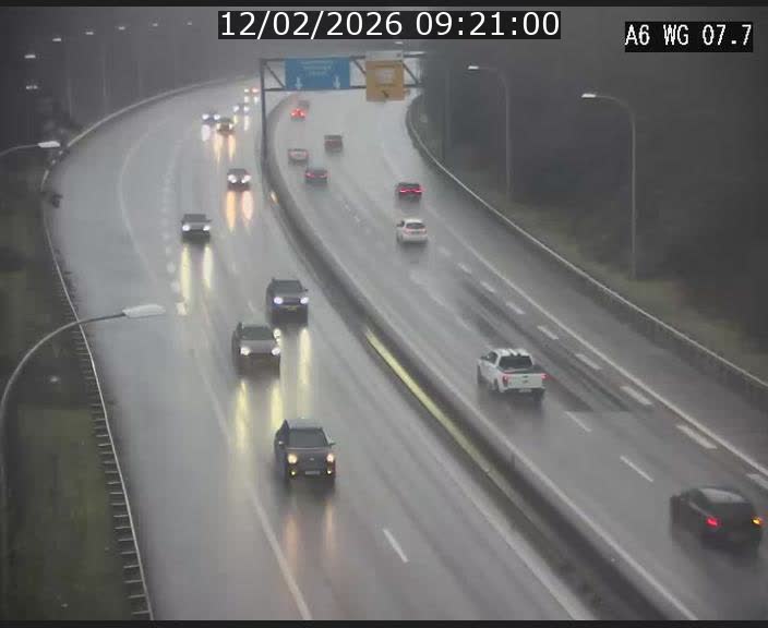 Traffic live webcam Luxembourg - Bridel - A6 - BK 7.7 - direction Belgique