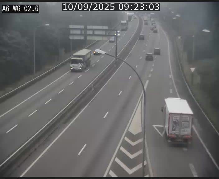 Traffic live webcam Luxembourg Croix de Cessange - A6 - BK 2.6 - direction France/Allemagne