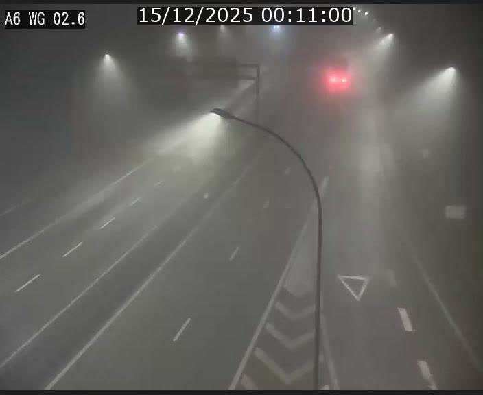 Traffic live webcam Luxembourg Croix de Cessange - A6 - BK 2.6 - direction France/Allemagne