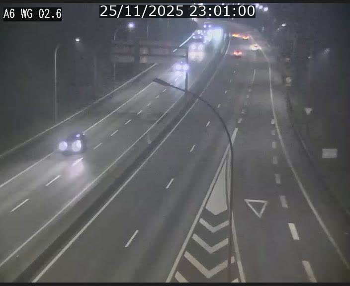 Traffic live webcam Luxembourg Croix de Cessange - A6 - BK 2.6 - direction France/Allemagne