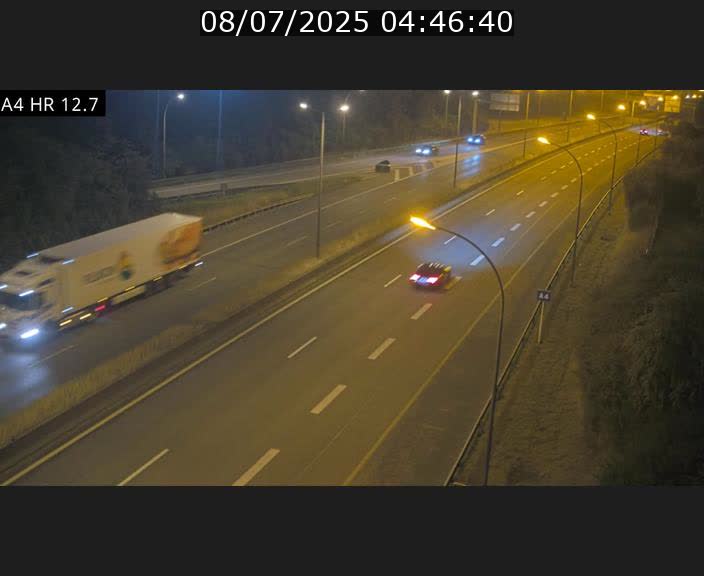Traffic live webcam Luxembourg Esch sur Alzette - A4 - BK 12.7 - direction Esch-Belval