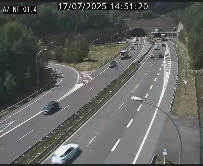 Caméra autoroute Luxembourg A7 - Echangeur Waldhaff - direction Tunnel Stafelter