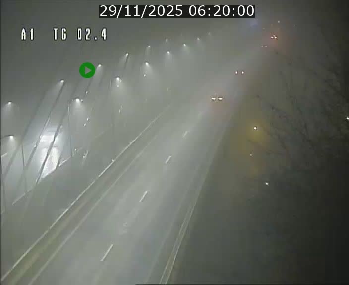 Traffic live webcam Luxembourg Sandweiler - A1 direction Luxembourg-ville - BK 2.4