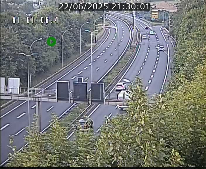 Traffic live webcam Luxembourg Hamm - A1 direction Sandweiler - BK 6.4