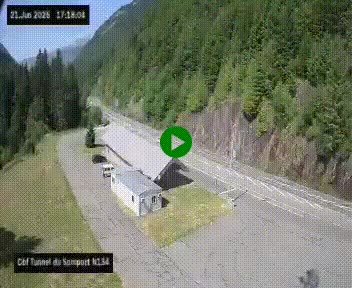 Webcam à l'entrée du tunnel du Somport, côté français, sur la N134, dans les Pyrénées, en direction de l'Espagne, à 1116 mètres d'altitude