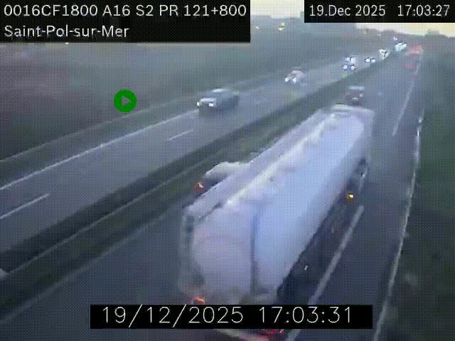 Webcam autoroute A16 à proximité de Dunkerque, à hauteur de la sortie Saint-Pol-sur-Mer. Vue orientée vers Calais