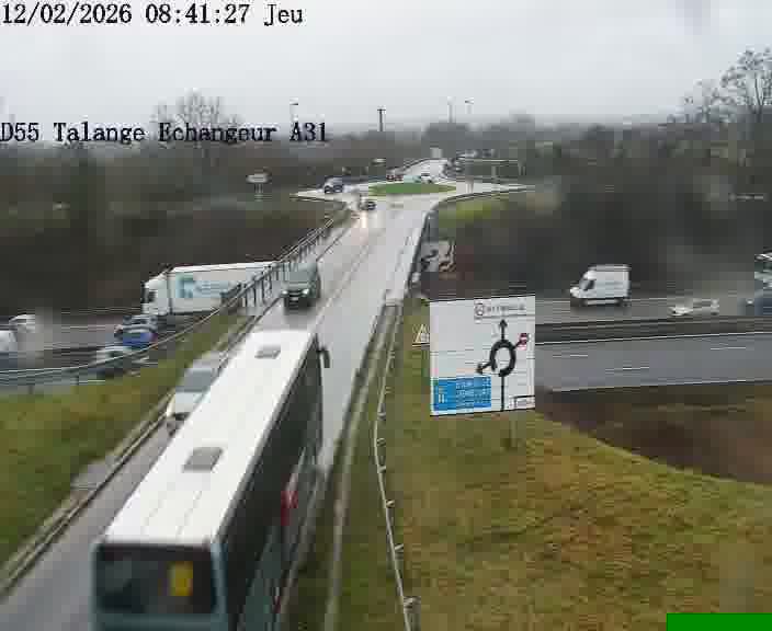 Webcam sur la D55 à Talange au niveau du pont surplombant l'A31 (sens droite-gauche vers Luxembourg). Vue orientée vers Ay-sur-Moselle.