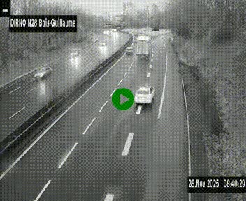 Webcam routière à hauteur de Bois-Guillaume en périphérie de Rouen. Vue orientée vers Rouen