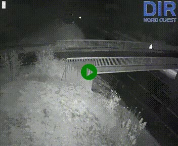 Webcam sur A84 à hauteur de Pont-Farcy, au niveau du pont autoroutier sur la Vire, au sud de Saint-Lô