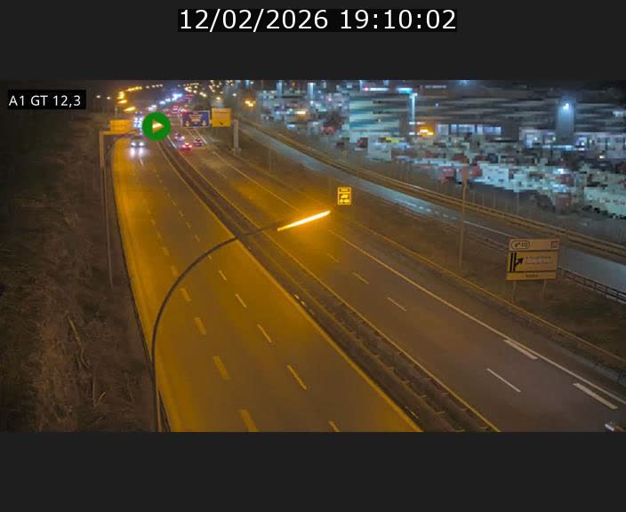 Traffic live webcam Luxembourg Senningerberg - A1 direction Allemagne - BK 12.3