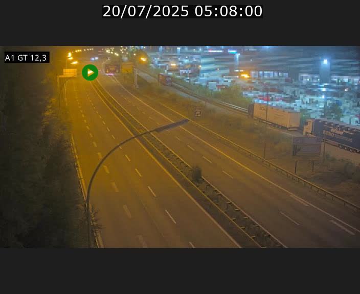 Traffic live webcam Luxembourg Senningerberg - A1 direction Allemagne - BK 12.3