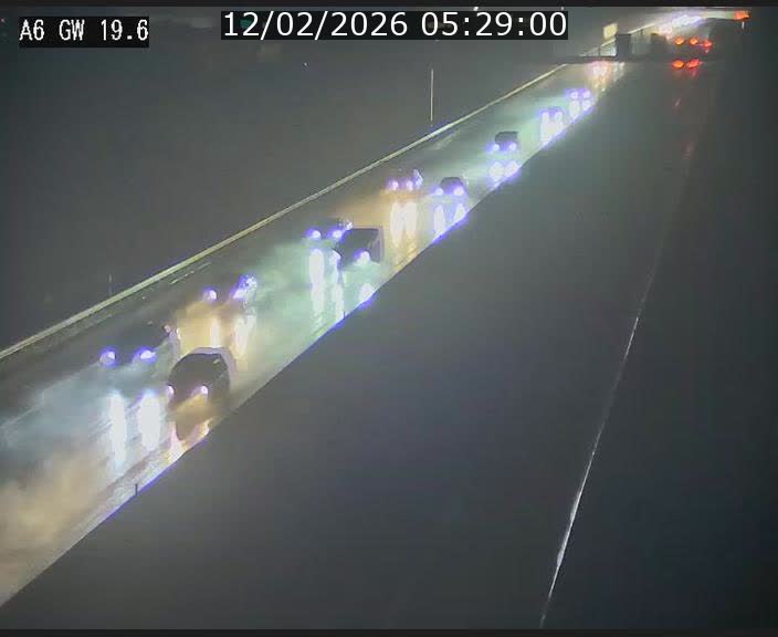 Traffic live webcam Luxembourg - Steinfort - A6 - BK 19.6 - direction Belgique