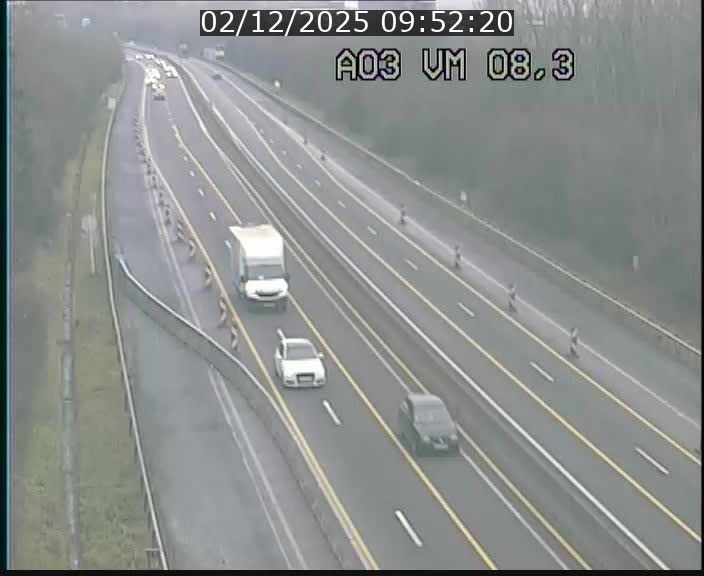 Traffic live webcam Luxembourg Bettembourg - A3 - BK 8.3 - direction France